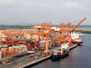 https://www.ajot.com/images/uploads/article/ictsi-guayaquil-terminals.jpg