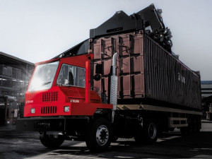 https://www.ajot.com/images/uploads/article/kalmar-terminal-tractor-tl2.jpg