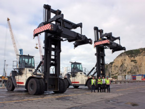 https://www.ajot.com/images/uploads/article/konecranes_napier_port.jpg