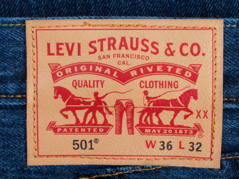 Abercrombie, Levi Strauss Lament Tariff Threat to Apparel Trade