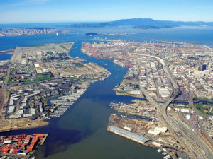 https://www.ajot.com/images/uploads/article/portofoakland.jpg