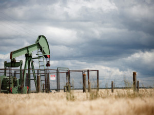 https://www.ajot.com/images/uploads/article/pumpjack_GLOBAL-OIL.JPG