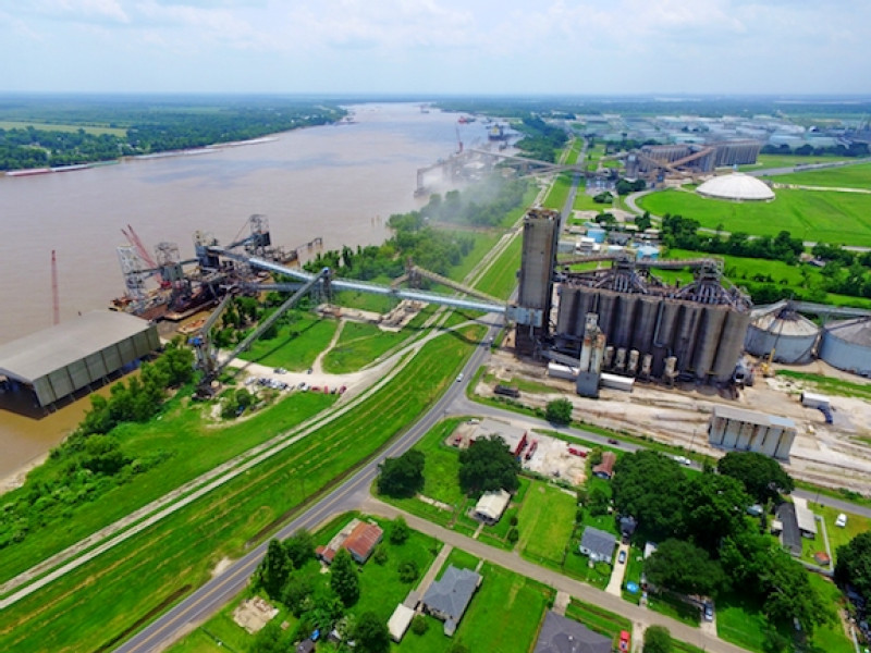 In Louisiana, Trump’s trade war spooks America’s biggest port