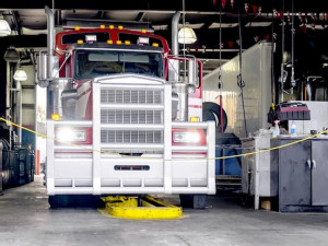 Zonar launches emissions check™ for California Air Resources Board Clean Truck Check compliance