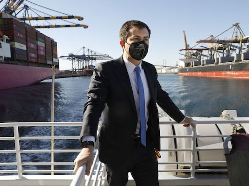 White House announces $450 million to ease port congestion