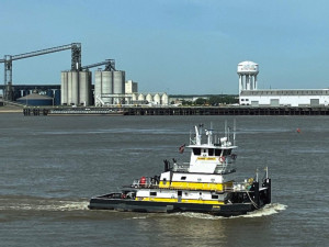 https://www.ajot.com/images/uploads/article/745-tugboat-baton-rouge.jpg