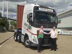 Perfect 10 for Davies Turner’s haulage alliance