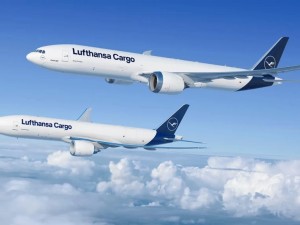 Lufthansa Cargo and WorldACD Market Data celebrate partnership of 20 years with renewal of their agreement
