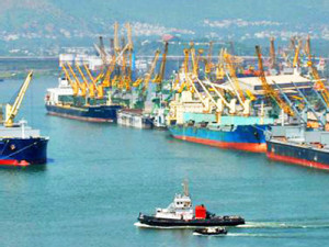 https://www.ajot.com/images/uploads/article/Visakhapatnam-Port-Trust-photo.jpg