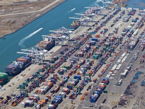 https://www.ajot.com/images/uploads/article/oakland-international-container-terminal.jpg