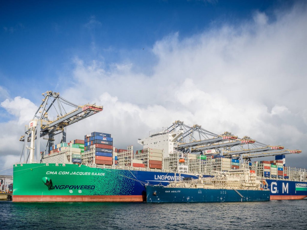 CMA CGM JACQUES SAADE at the Port of Rotterdam. Photo by Rogier Bos.jpg