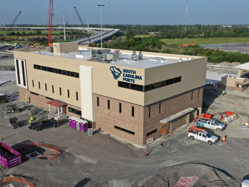 The Terminal Operations Building is nearly complete. (Photo/SCPA/Walter Lagarenne)