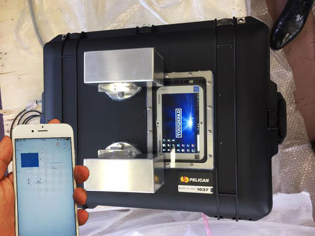 Measuring device (prototype) with monitoring app on smartphone