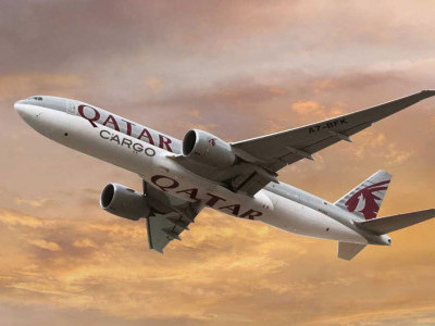 https://www.ajot.com/images/uploads/article/Qatar-Cargo-and-Airplus.jpg