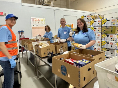 https://www.ajot.com/images/uploads/article/Refrigeration_Volunteers_at_Local_Food_Bank.jpg