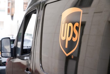 https://www.ajot.com/images/uploads/article/ups-truck_crop.jpeg