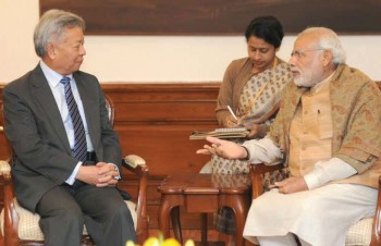 https://www.ajot.com/images/uploads/article/618-aiib-jin-liquin-india-modi.jpg