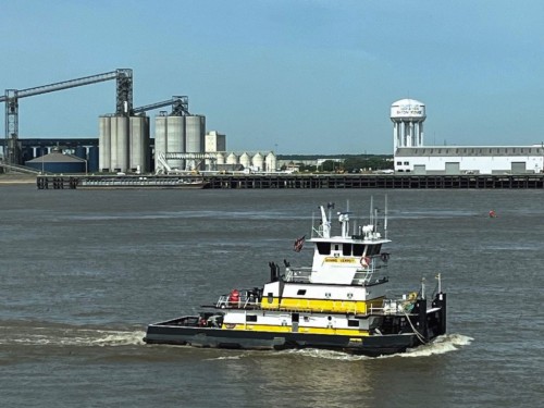 https://www.ajot.com/images/uploads/article/745-tugboat-baton-rouge.jpg