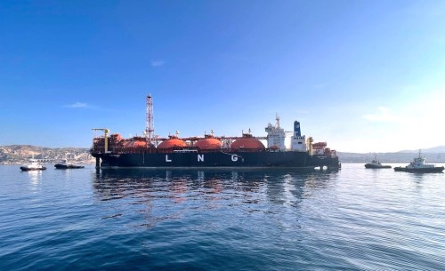 https://www.ajot.com/images/uploads/article/LNG_tanker_1.jpg