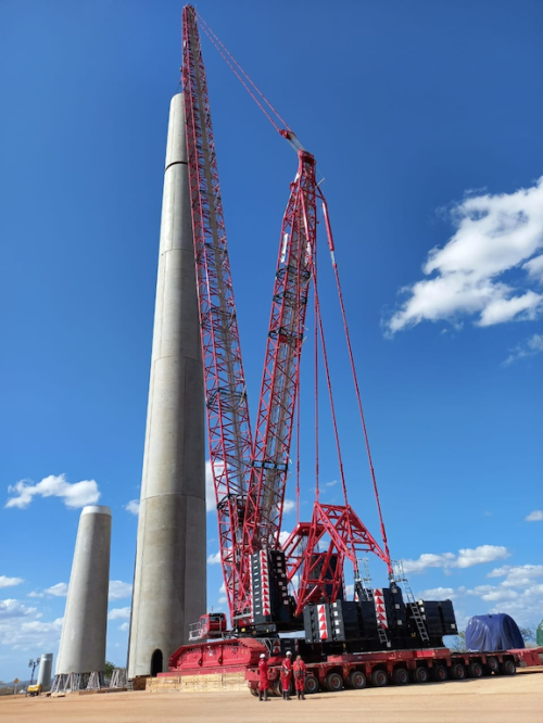 https://www.ajot.com/images/uploads/article/Mammoet_wind_crane.png