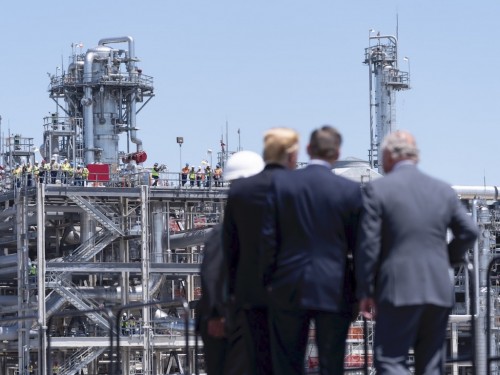 https://www.ajot.com/images/uploads/article/cameron-lng-export-facility-trump.jpg