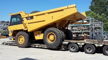 https://www.ajot.com/images/uploads/article/cat-large-dumper-shipment.jpg