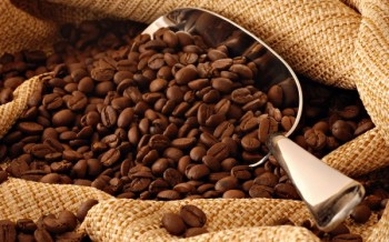 https://www.ajot.com/images/uploads/article/cofee_beans_bag.jpg