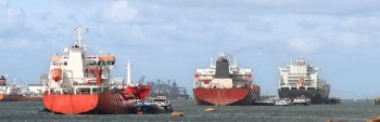 https://www.ajot.com/images/uploads/article/drewry-tanker-market-webinar.jpg