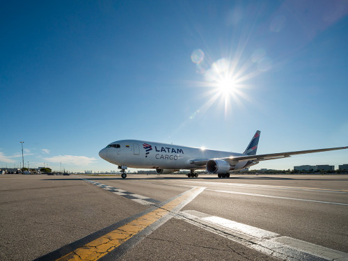 https://www.ajot.com/images/uploads/article/latam-plane-on-tarmac-pr-08052024.jpg