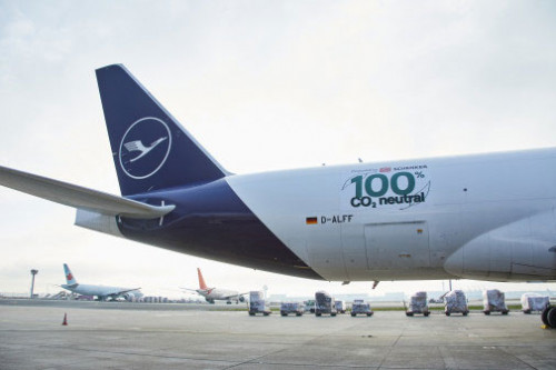 https://www.ajot.com/images/uploads/article/lufthansa-co2-nuetral.jpg