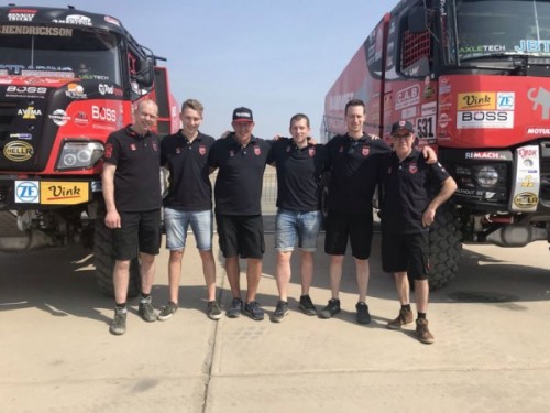 https://www.ajot.com/images/uploads/article/mammoet-dakar-rally-2019.jpg