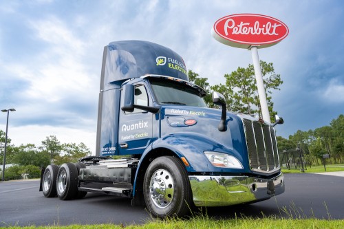 https://www.ajot.com/images/uploads/article/peterbilt_quantix_model_579ev_1.jpg