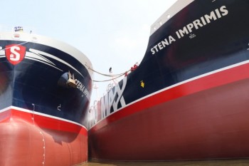 https://www.ajot.com/images/uploads/article/stena-sisters-tankers.jpg