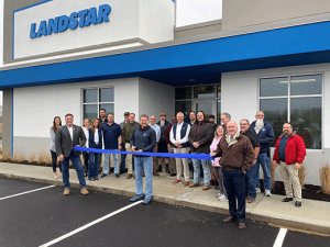 Landstar announces special dividend