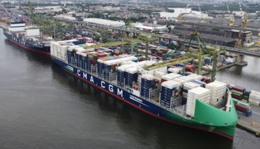 https://www.ajot.com/images/uploads/article/CMA_CGM_Bahia.jpg