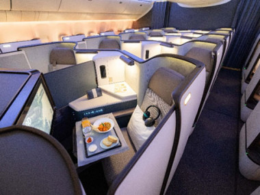 https://www.ajot.com/images/uploads/article/Cathay-Pacific-Business-class-Aria-Suite_and-Premium-Economy-and-refreshed-Economy.jpg