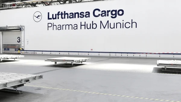 Pharma centers in Munich and Chicago add to global CEIV Pharma-certified transport portfolio