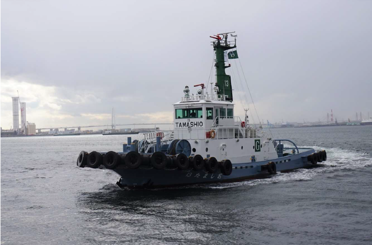 The MOL Group’s tugboat 13 Tamashio undergoes sea trials using euglena biodiesel fuel.