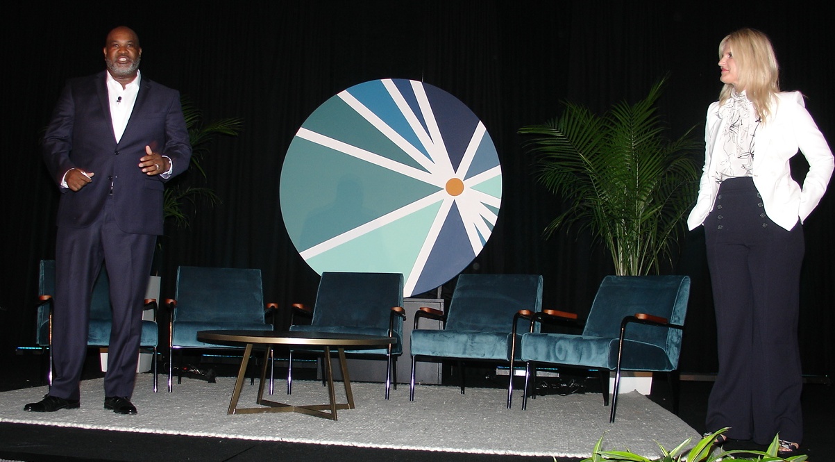 The Jacksonville Port Authority’s new logo is unveiled today [Tuesday, April 30] by Eric Green, left, JAXPORT’s chief executive officer, and Kristen DeMarco, JAXPORT’s chief commercial officer, as the 2019 JAXPORT Logistics & Intermodal Conference gets under way in Ponte Vedra Beach, Florida. (Photo by Paul Scott Abbott, AJOT)